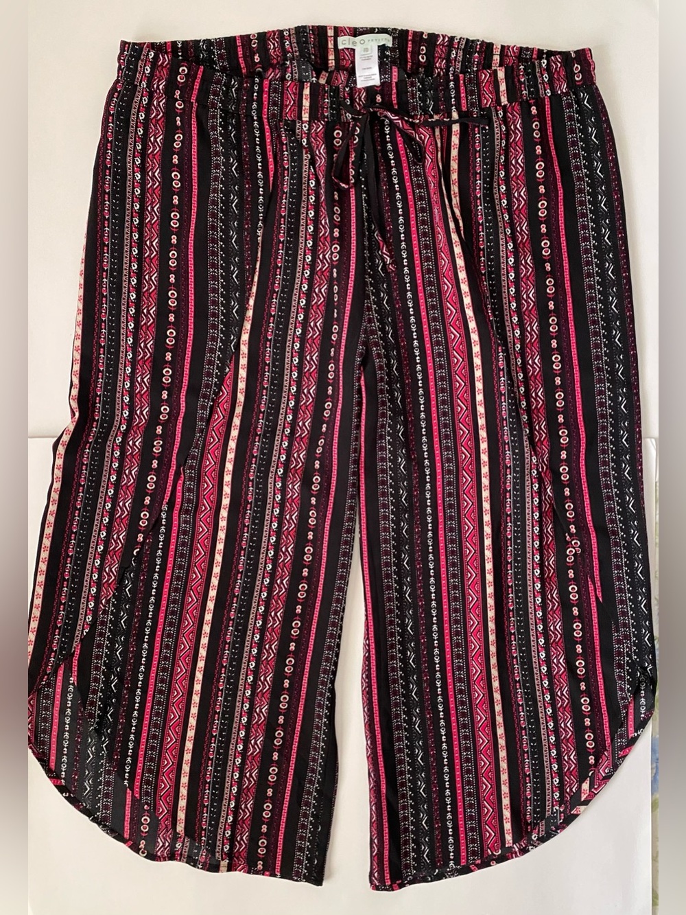 Cleo Petites Wide Leg Striped Tulip Pants in Black and Pink Size XXL